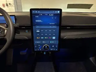 Ford Mustang Mach-E 2023 Premium 4dr SUV