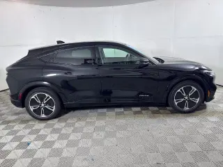 Ford Mustang Mach-E 2023 Premium 4dr SUV