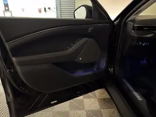 Ford Mustang Mach-E 2023 Premium 4dr SUV