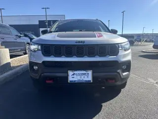 Jeep Compass 2025 4x4 Trailhawk 4dr SUV