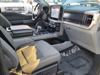 Ford F-150 Lightning 2023 AWD XLT 4dr SuperCrew 5.5 ft. SB