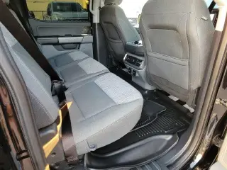 Ford F-150 Lightning 2023 AWD XLT 4dr SuperCrew 5.5 ft. SB
