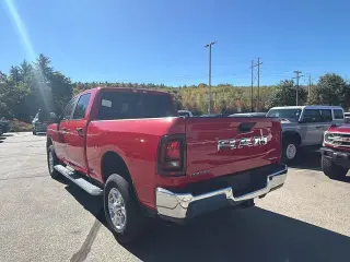Ram 2500 2026 4x4 Big Horn Cabina Crew 4 puertas 6.3 ft. LB Pickup
