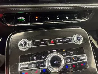Lincoln Nautilus 2022 AWD Reserve 4dr SUV