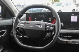 Kia K4 2025 LXS 4dr Sedán