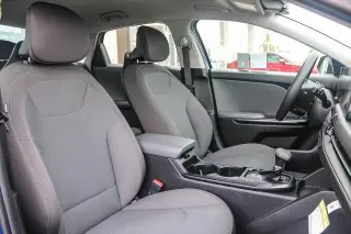 Kia K4 2025 LXS 4dr Sedán