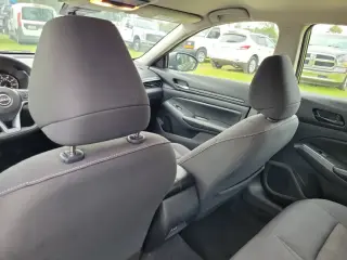 Nissan Altima 2025 2.5 SV 4dr Sedán