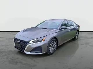 Nissan Altima 2025 2.5 SV 4dr Sedán