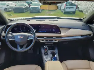 Cadillac XT4 2025 Premium Luxury 4dr Crossover