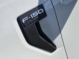 Ford F-150 2023 4x4 Lariat 4dr SuperCrew 6.5 ft. SB