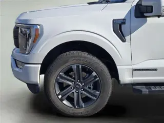 Ford F-150 2023 4x4 Lariat 4dr SuperCrew 6.5 ft. SB