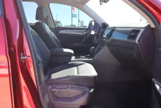 Volkswagen Atlas 2021 AWD V6 SE R-Line 4Motion 4dr SUV con Tecnología (lanzamiento a mitad de año)