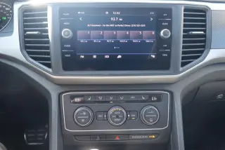 Volkswagen Atlas 2021 AWD V6 SE R-Line 4Motion 4dr SUV con Tecnología (lanzamiento a mitad de año)
