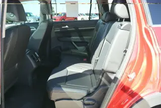 Volkswagen Atlas 2021 AWD V6 SE R-Line 4Motion 4dr SUV con Tecnología (lanzamiento a mitad de año)