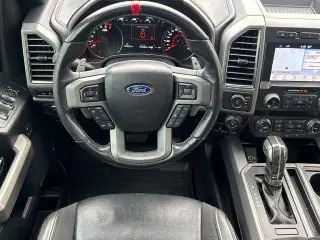 Ford F-150 2019 4x4 Raptor 4dr SuperCrew 5.5 ft. SB