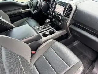 Ford F-150 2019 4x4 Raptor 4dr SuperCrew 5.5 ft. SB