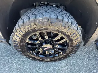 GMC Sierra 2500HD 2020 4x4 Denali 4p Cabina Extendida SB
