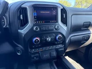 GMC Sierra 2500HD 2020 4x4 Denali 4p Cabina Extendida SB