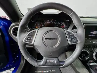 Chevrolet Camaro 2017 SS 2dr Coupe con 1SS