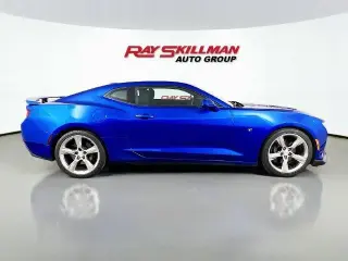 Chevrolet Camaro 2017 SS 2dr Coupe con 1SS