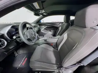 Chevrolet Camaro 2017 SS 2dr Coupe con 1SS