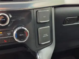 Ford F-150 2025 4x4 Lariat 4dr SuperCrew 5.5 ft. SB
