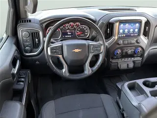 Chevrolet Silverado 1500 Limited 2022 4x4 LT 4dr Crew Cab 5.8 ft. SB con 1LT