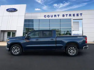 Chevrolet Silverado 1500 Limited 2022 4x4 LT 4dr Crew Cab 5.8 ft. SB con 1LT
