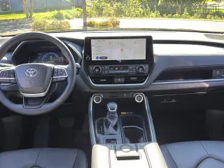 2026 Toyota Grand Highlander Hybrid