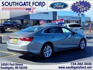 Chevrolet Malibu 2024 LT 4dr Sedan con 1LT
