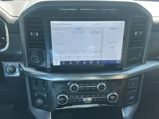 Ford F-150 2021 4x4 Lariat 4dr SuperCrew 6.5 ft. SB