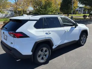 2025 Toyota RAV4 Hybrid