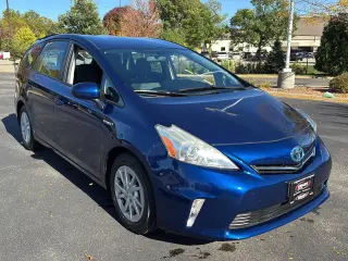 2013 Toyota Prius v