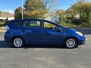 2013 Toyota Prius v