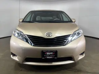 2012 Toyota Sienna