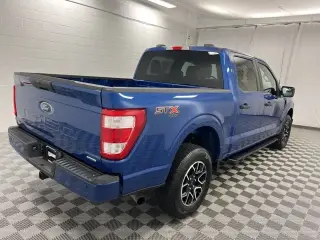 Ford F-150 2023 4x4 XL 4dr SuperCrew 5.5 ft. SB