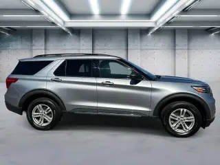 Ford Explorer 2023 AWD XLT 4dr SUV