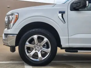 Ford F-150 2022 4x4 XLT 4p SuperCrew 5.5 ft. CB