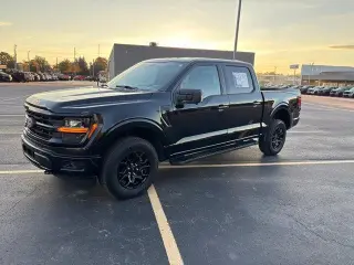Ford F-150 2024 4x4 XLT 4p SuperCrew 5.5 ft. CB