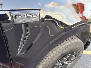Ford F-150 2024 4x4 XLT 4p SuperCrew 5.5 ft. CB