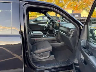 Ford F-150 2024 4x4 XLT 4p SuperCrew 5.5 ft. CB