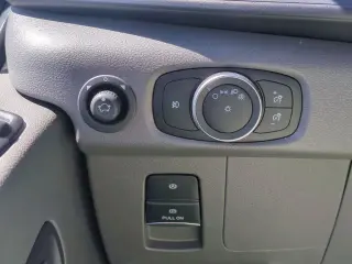 Ford Transit 2025 250 3p LWB Tech techo bajo furgoneta de carga