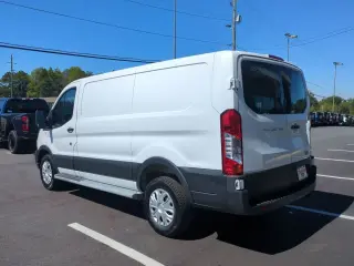 Ford Transit 2025 250 3p LWB Tech techo bajo furgoneta de carga