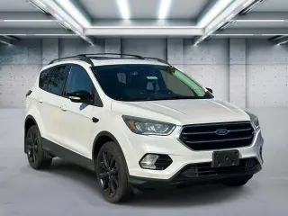 Ford Escape 2017 4x4 Titanium 4p SUV