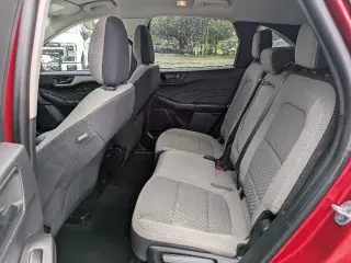 Ford Escape 2022 SE 4dr SUV