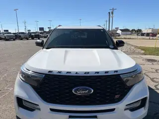 Ford Explorer 2023 AWD ST 4dr SUV