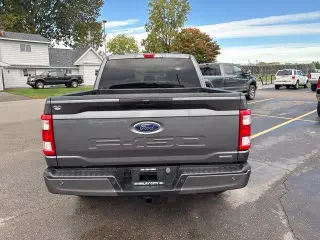 Ford F-150 2023 4x4 XL 4dr SuperCrew 5.5 ft. SB