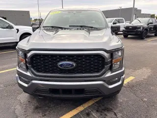 Ford F-150 2023 4x4 XL 4dr SuperCrew 5.5 ft. SB