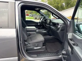 Ford F-150 2023 4x4 XL 4dr SuperCrew 5.5 ft. SB