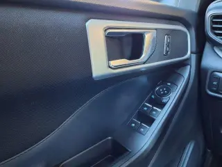 Ford Explorer 2020 AWD XLT 4dr SUV